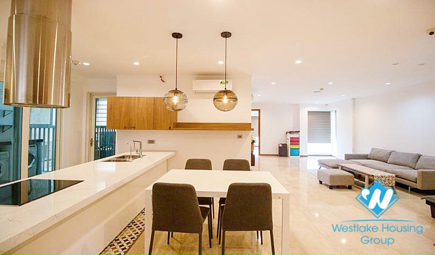 Fully furnished apartment high floor 2 bedrooms open kitchen only at L tower Ciputra